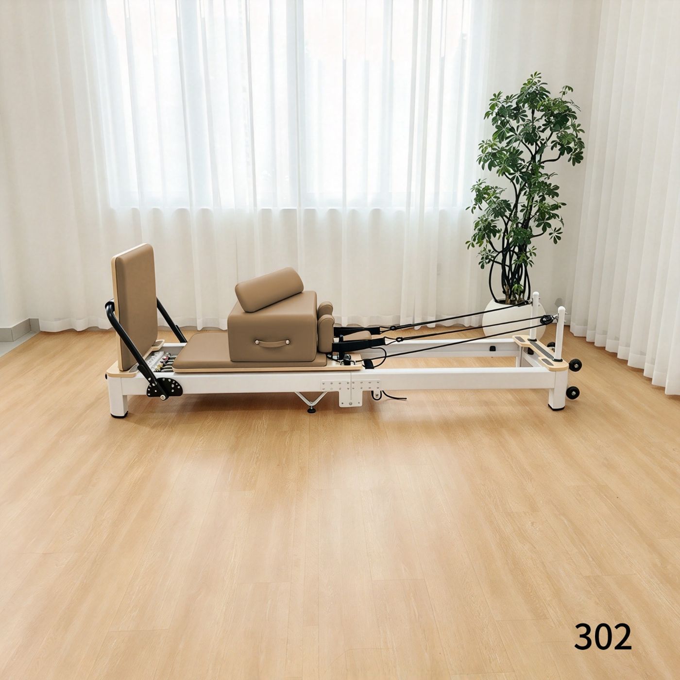 The reformer in mocha taupe upholstery, colour 302.